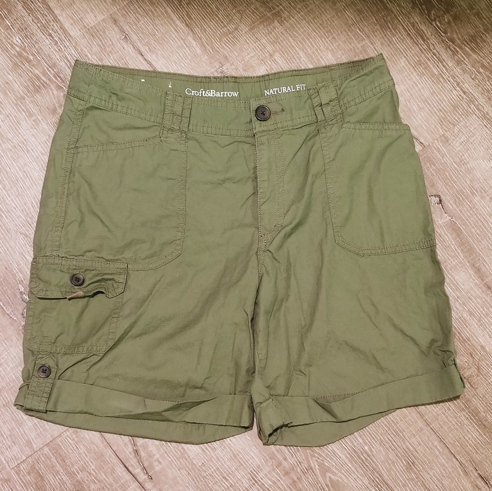 Croft and Barrow Green Cargo Shorts